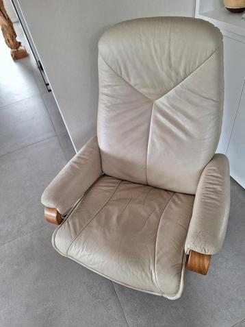 Fauteuil relax Himolla, Enlèvement, Comme neuf