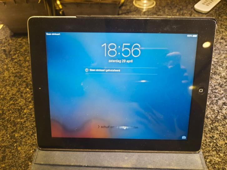 Ipad 2 32MB sim card wifi, Computers en Software, Apple iPads, Ophalen of Verzenden