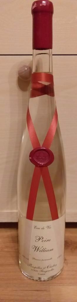 Eau de vie Poire William,  150 cl, 43, Verzamelen, Wijnen, Zo goed als nieuw, Ophalen of Verzenden