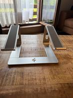 Laptop/ipad stand, Computers en Software, Laptopstandaarden, Ophalen, In hoogte verstelbaar
