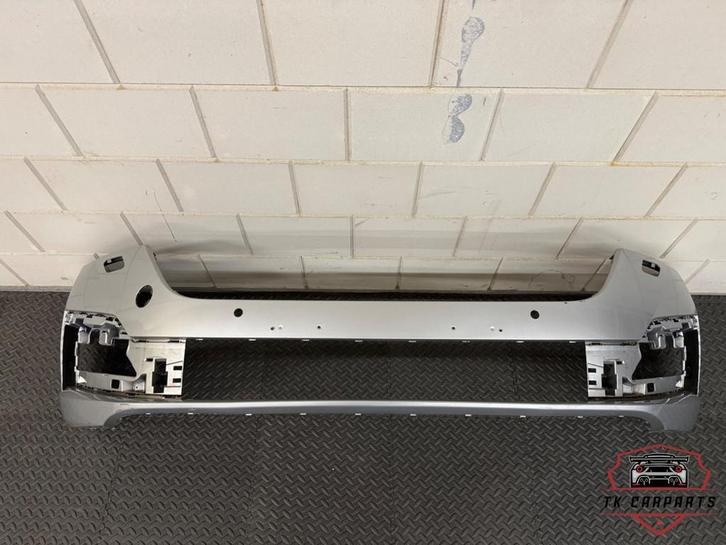 Skoda Octavia 5 V voorbumper zilver orgineel, Auto-onderdelen, Carrosserie, Bumper, Skoda, Voor, Nieuw
