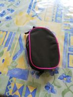 Trousse de toilette en toile. Neuve., Ophalen of Verzenden, Zo goed als nieuw