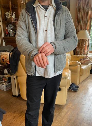 Moncler jas maat M beschikbaar voor biedingen