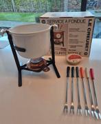 Le Creuset fonduestel Enzo Mari, Huis en Inrichting, Keuken | Potten en Pannen, Ophalen, Gietijzer, Overige typen, Zo goed als nieuw