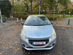 Peugeot 208 1.0 benz 72000km 2014 garantie, Auto's, Voorwielaandrijving, Stof, 50 kW, Zwart