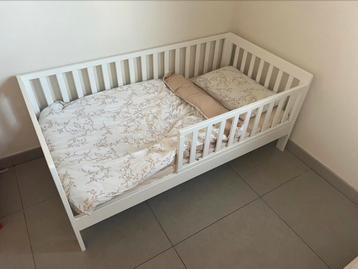 Bed Petit Amelie beschikbaar voor biedingen