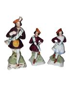 Lot de 3 miniatures en porcelaine – Gentilhomme moustachu