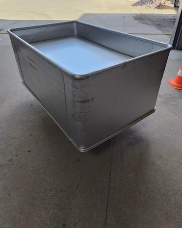 Aluminium kar met omhoogkomende bodem, Enlèvement