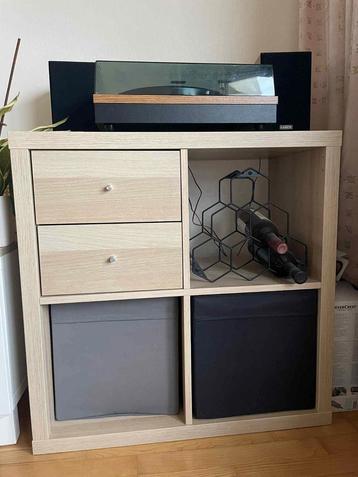 Kallax kast met schuiven en opbergdozen beschikbaar voor biedingen