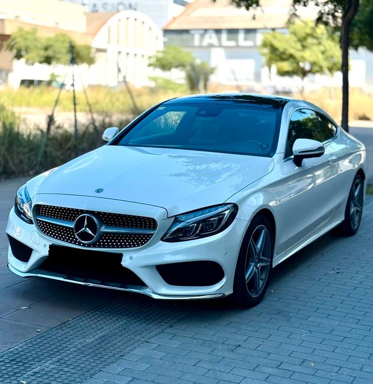 Mercedes C 220 Coupé AMG pakket - BJ 2018 - EURO 6 - DIESEL, Auto's, Mercedes-Benz, Particulier, C-Klasse, 360° camera, ABS, Achteruitrijcamera