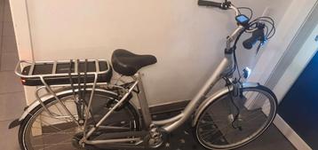 Talent Elektrische fiets met garantie, Fietsen en Brommers, Ophalen of Verzenden, Zo goed als nieuw