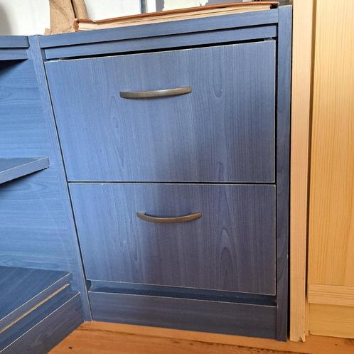 GRATIS slaapkamermeubilair klein, Huis en Inrichting, Slaapkamer | Complete slaapkamers, Gebruikt, Ophalen
