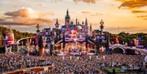 Gezocht Tomorrowland W2 zondag 28 juli, Tickets en Kaartjes, Evenementen en Festivals, Drie personen of meer