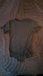 Groene bodysuit, Ophalen, Gedragen, Groen