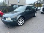 Vw golf 4 1.6 benzine bj 2003 km 138.000 mooi auto euro4, Auto's, Voorwielaandrijving, Stof, Zwart, Elektrische ramen