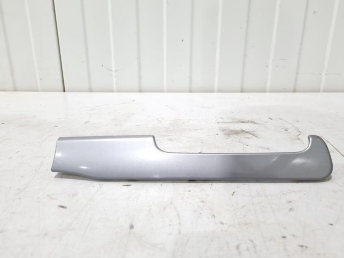 Bande décorative de tableau de bord d'un Volkswagen Golf, Autos : Pièces & Accessoires, Tableau de bord & Interrupteurs, Volkswagen