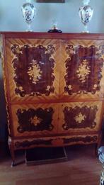 Oude kast marqueterie, Antiek en Kunst, Antiek | Meubels | Kasten, Ophalen