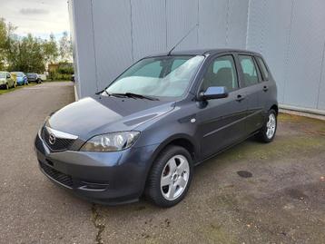 Mazda 2 1.4i * Automaat * Euro4 * Airco *  1J Garantie