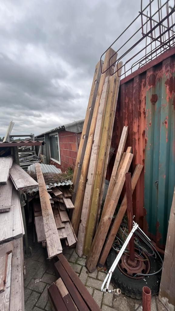 Grote partij gebruikt hout, Doe-het-zelf en Bouw, Hout en Planken, Gebruikt, Balk, Ophalen