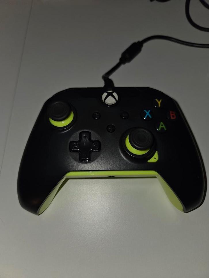 Nieuwe PDP controller Xbox, Games en Spelcomputers, Spelcomputers | Xbox | Accessoires, Nieuw, Xbox One, Xbox Series X, Xbox Series S