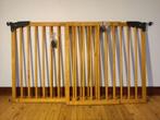 Childwood traphekjes / deurhekjes baby (x2), Kinderen en Baby's, Traphekjes, Ophalen, Gebruikt, Hout, 100 tot 115 cm