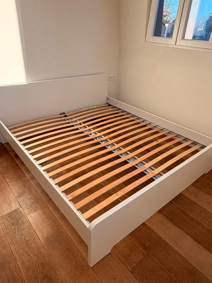Ikea Askvoll bedframe 1.80 x 2.00 + Luröy lattenbodem, Maison & Meubles, Chambre à coucher | Lits, Utilisé, Deux personnes, 180 cm