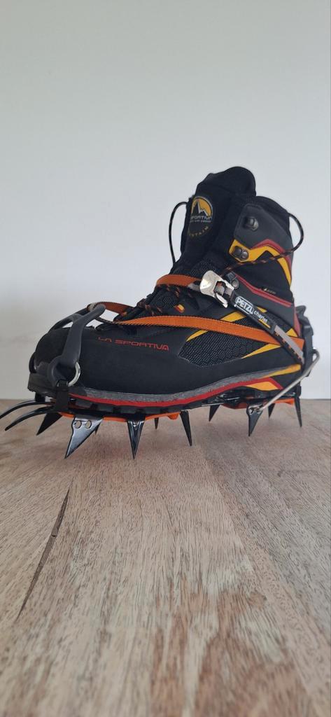 Crampon bag Edelrid + stijgijzers Petzl Charlet moser, Sport en Fitness, Klimsport, Zo goed als nieuw, Ophalen of Verzenden