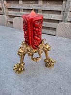 Zware kaarsenhouder, Enlèvement