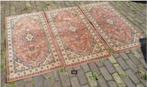 3 Mooie Retro Tapijten - Ambassador - 130x67, Huis en Inrichting, Ophalen of Verzenden, Zo goed als nieuw, Rechthoekig