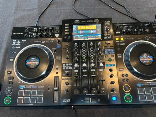 Pioneer DJ XDJ-XZ + JBL IRX108BT + Pioneer HDJ-X5, Musique & Instruments, DJ sets & Platines, Comme neuf, DJ-Set, Pioneer, Enlèvement