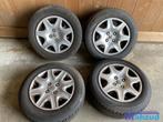 Peugeot 308 velgen met banden 195 65 15 inch 4x108, Gebruikt, Band(en)