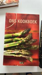 2 kookboeken: Jamie Oliver en ons kookboek, Boeken, Kookboeken, Ophalen, Zo goed als nieuw