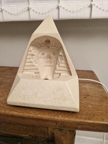 DECORATIEVE LAMP beschikbaar voor biedingen