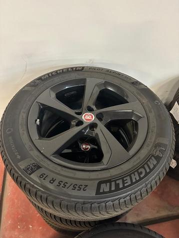 Winterbanden Jaguar xf, Auto-onderdelen, Banden en Velgen, Gebruikt, 255 mm, Banden en Velgen, Winterbanden