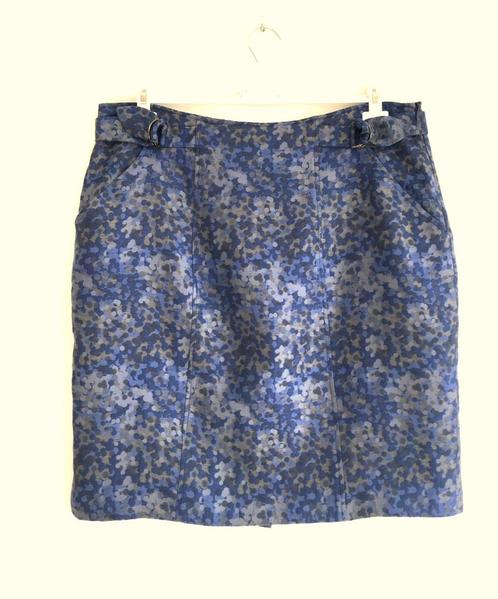 CAROLINE BISS -super mooie rok met kleine gespjes aan de zij, Kleding | Dames, Rokken, Zo goed als nieuw, Maat 46/48 (XL) of groter