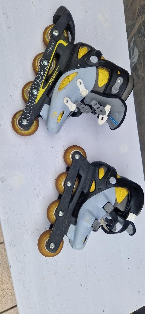 Rollers Décathlon P.35 + protections complètes- dernier prix, Sport en Fitness, Skeelers, Gebruikt, Inline skates 4 wielen, Overige merken