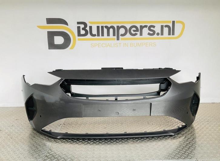 BUMPER Opel Corsa F  2019-2024 9830280980 VOORBUMPER 2-i2-13, Auto-onderdelen, Carrosserie, Bumper, Voor, Gebruikt, 6 maanden garantie