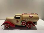 Ford v8 Texaco 1:18 solido, Ophalen of Verzenden, Zo goed als nieuw