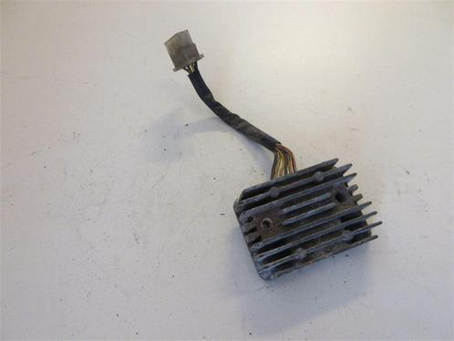 Kawasaki GT550 spanningsregelaar Z550GT gelijkstroomregelaar, Motoren, Onderdelen | Kawasaki, Gebruikt, Ophalen of Verzenden