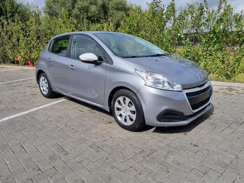 PEUGEOT 208 1.2 PURETECH  62,740KM  Euro 6B, Auto's, Peugeot, Bedrijf, Te koop, ABS, Airbags, Airconditioning, Boordcomputer, Centrale vergrendeling