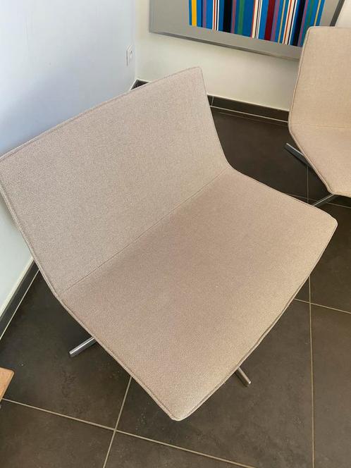 Arper Catifa 80 lounge zeteltje, Huis en Inrichting, Fauteuils, Stof, Ophalen