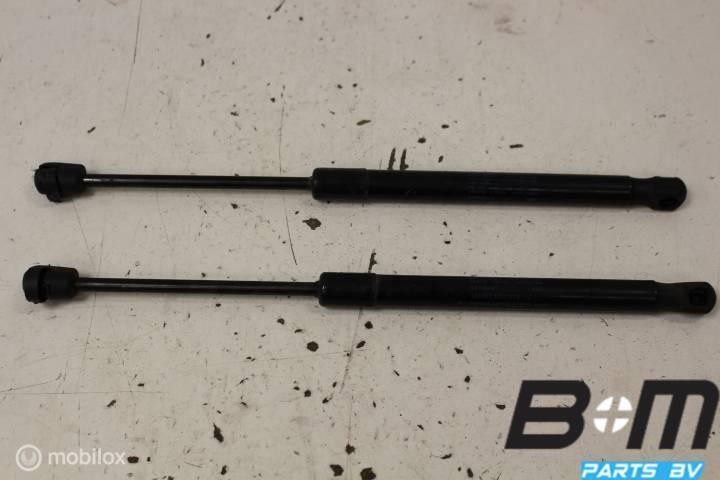 Set gasdrukveren achterklep Volkswagen Up! 3 deurs, Auto-onderdelen, Interieur en Bekleding, Gebruikt