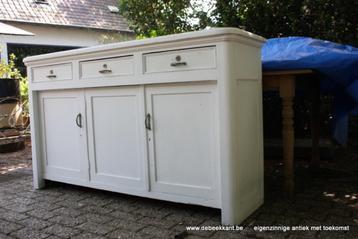 Retro vintage antieke oude kast dressoir cupboard toogje beschikbaar voor biedingen
