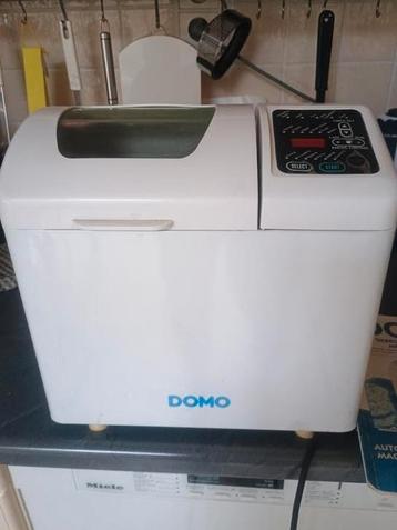 Broodbakmachine Domo beschikbaar voor biedingen