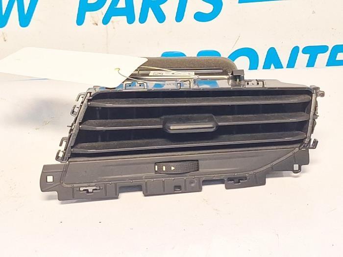 Luchtrooster Dashboard van een Volkswagen Polo, Auto-onderdelen, Dashboard en Schakelaars, Volkswagen, Gebruikt, 3 maanden garantie