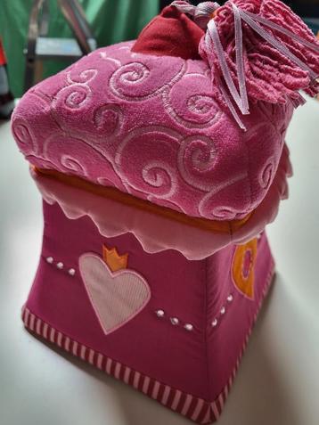 huisje/doosje in pluche van HABA, Kinderen en Baby's, Ophalen of Verzenden, Zo goed als nieuw