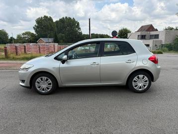 Toyota auris 1.6 Benzine Automaat 143000 km 07/2007 beschikbaar voor biedingen