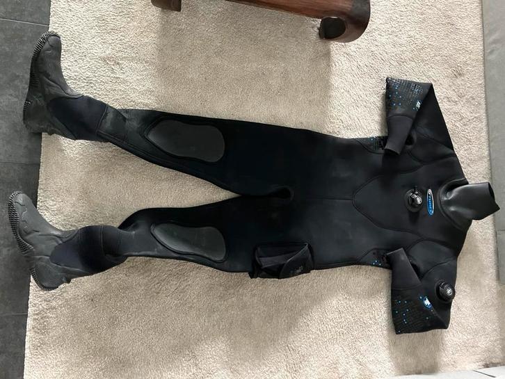 Droogpak duikers 5mm compresed neopreen, Watersport en Boten, Duiken, Zo goed als nieuw, Ophalen