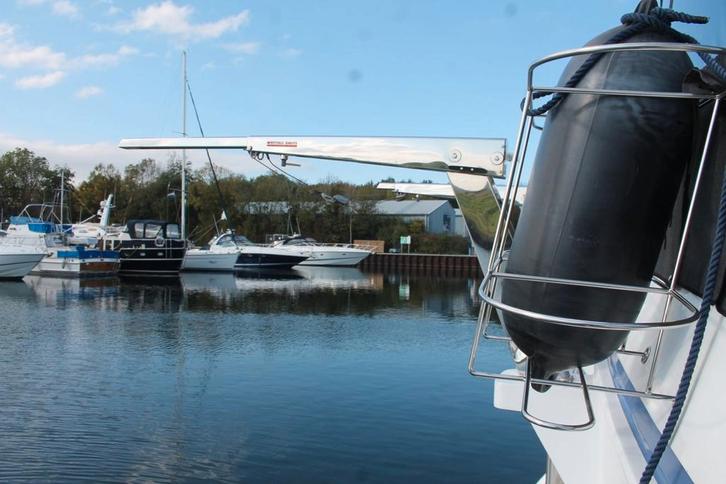 RVS Boeien- fender houders in nieuwstaat., Watersport en Boten, Bootonderdelen, Zo goed als nieuw, Motorboot, Ophalen