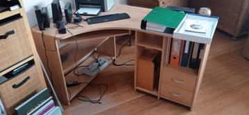 bureau d'angle